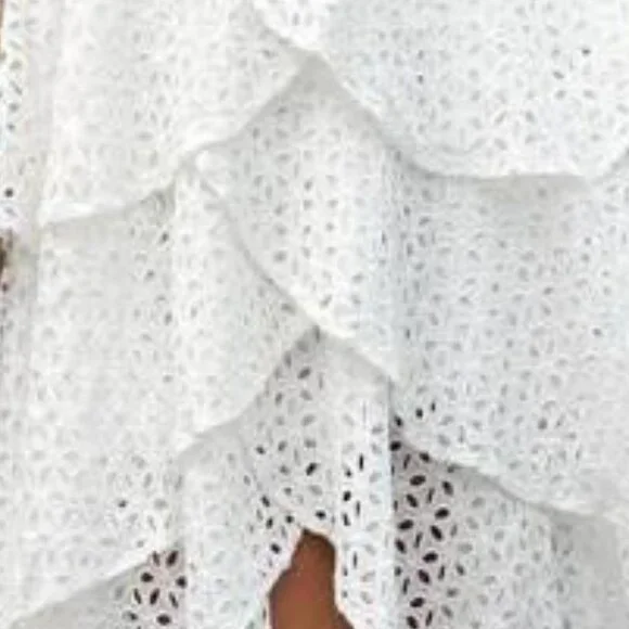 💋UBER GORGE!💋White Floral Crochet One Shoulder Ruffled Asymmetrical Dress - Picture 5 of 16